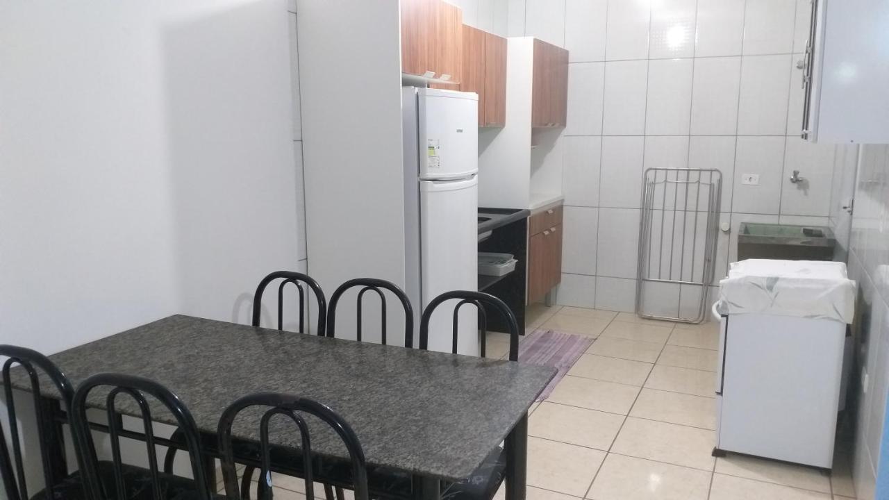 Conjunto Residencial Verdes Mares グァラトゥバ エクステリア 写真