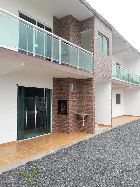 Conjunto Residencial Verdes Mares グァラトゥバ エクステリア 写真