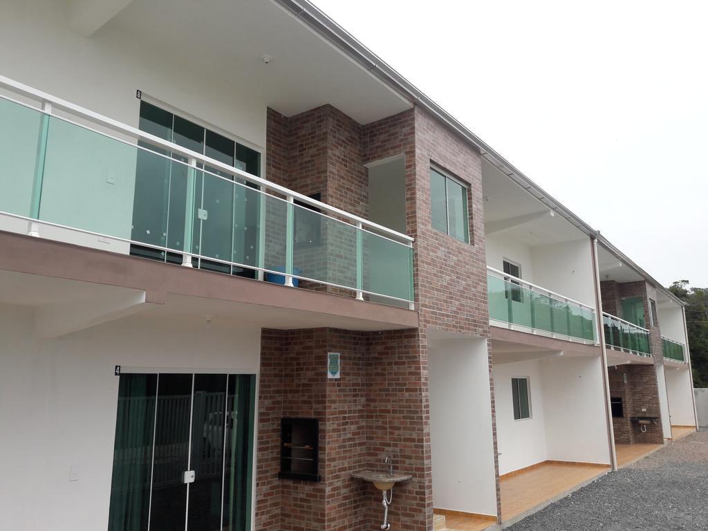 Conjunto Residencial Verdes Mares グァラトゥバ エクステリア 写真